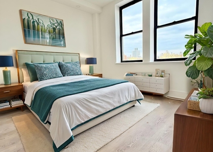 45 West 81st Street - Photo 1