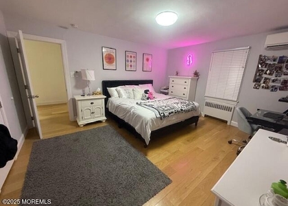 664 Hoey Avenue - Photo 1