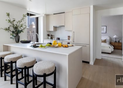 East 50 Street - Photo 1
