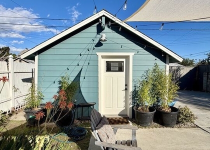 3826 S Harvard Boulevard - Photo 1