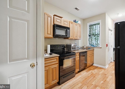 1611 N 17th Street - Photo 1