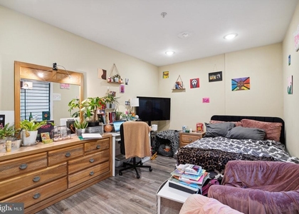 1611 N 17th Street - Photo 1
