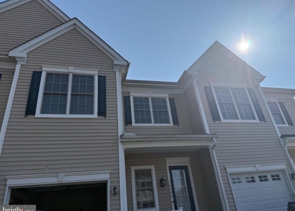 36400 Warwick Drive - Photo 1