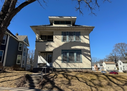 1428 Arlington Street - Photo 1