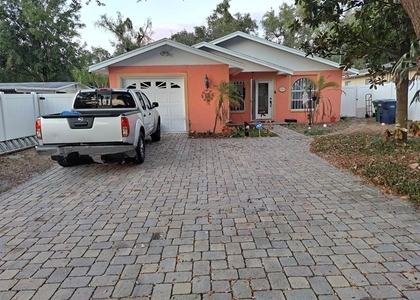1405 W Rambla Street - Photo 1