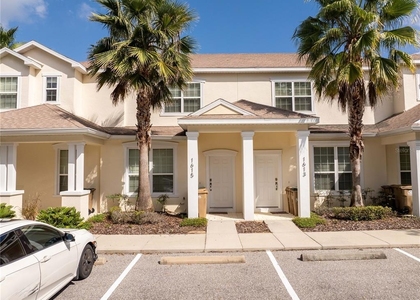 1615 Retreat Circle - Photo 1