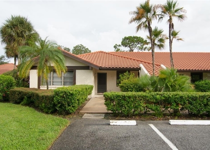 5635 Golf Pointe Drive - Photo 1