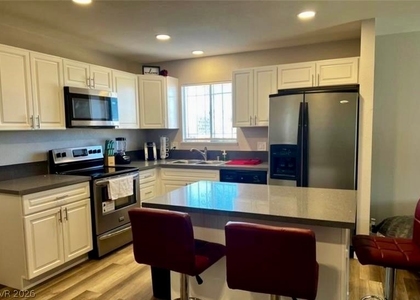 6401 Evergreen Avenue - Photo 1