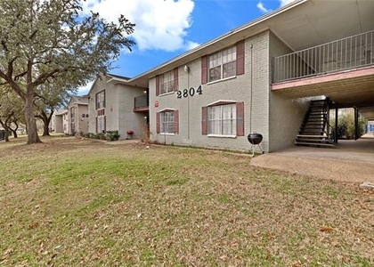 2800 W Pioneer Drive - Photo 1