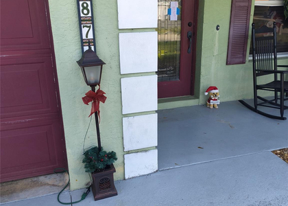 1874 Sw Capehart Avenue - Photo 1