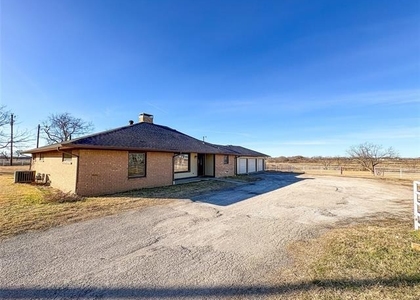 416 N Arizona Street - Photo 1