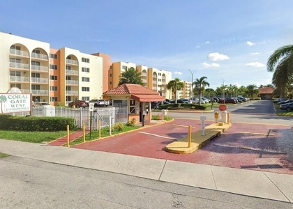 7000 Nw 186th Street - Photo 1