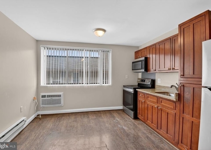 4430 Martin Luther King Jr Ave - Photo 1