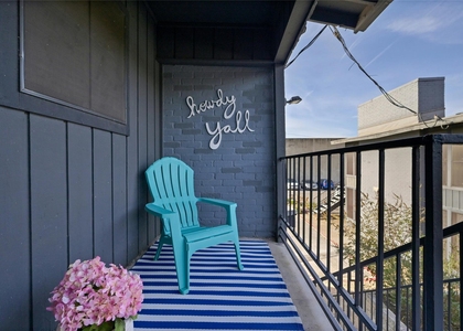 909 Reinli St - Photo 1