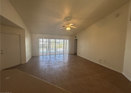 227 Nw 3rd Terrace - Photo 1