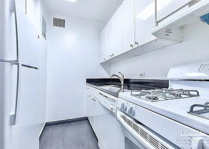 E 46th St - Photo 1
