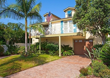 814 D Ave - Photo 1
