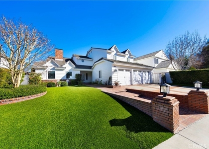 30932 Colonial Place - Photo 1
