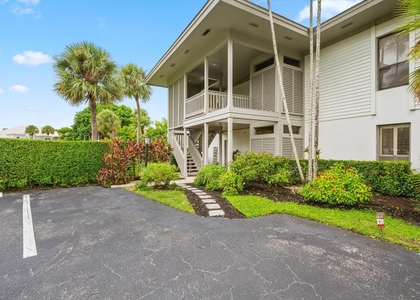 11842 Pebblewood Drive - Photo 1