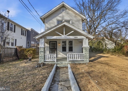 3026 Channing Street Ne - Photo 1