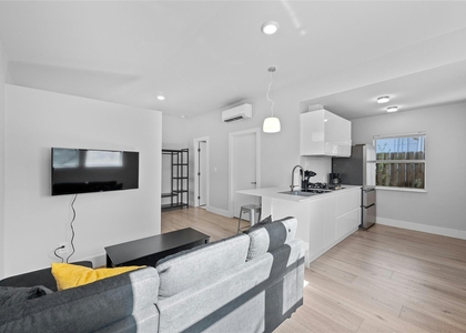2201 Leon St - Photo 1
