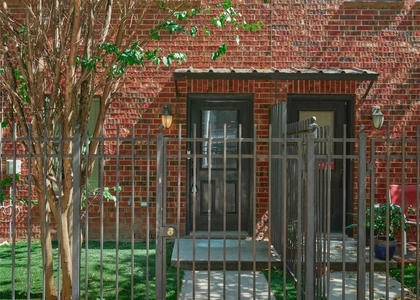 2422 Navigation Boulevard - Photo 1