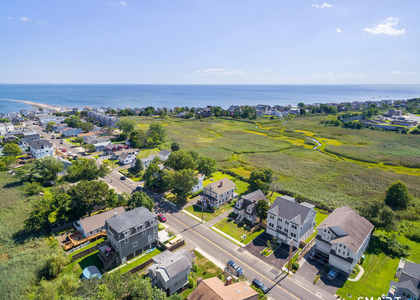 997 Reef Road - Photo 1