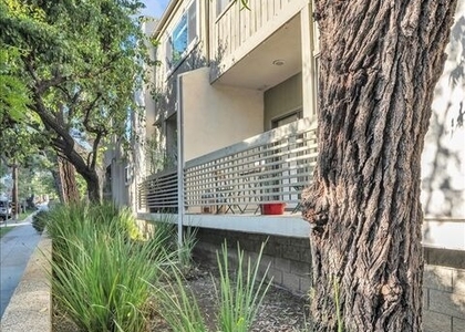 2909 Arizona Avenue - Photo 1