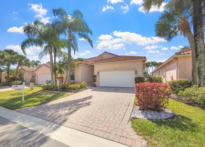 5058 Glenville Drive - Photo 1