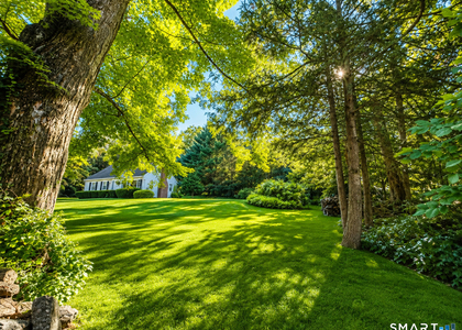 37 Weed Street - Photo 1