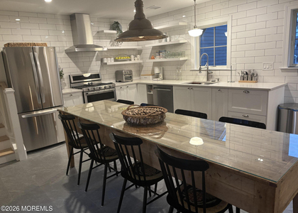 802 7th Avenue - Photo 1