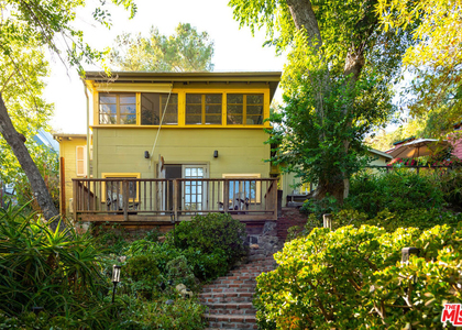 913 A Fernwood Pacific Drive - Photo 1