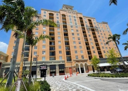 651 Okeechobee Boulevard - Photo 1