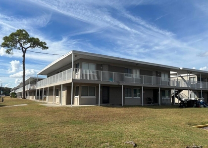 800 N Fiske Boulevard - Photo 1