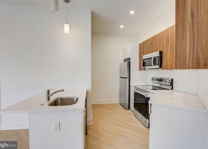 4200 Lancaster Avenue - Photo 1
