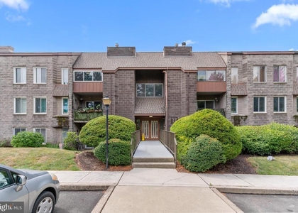 115 Leedom Way - Photo 1