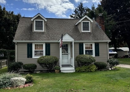 42 Sea Breeze Avenue - Photo 1