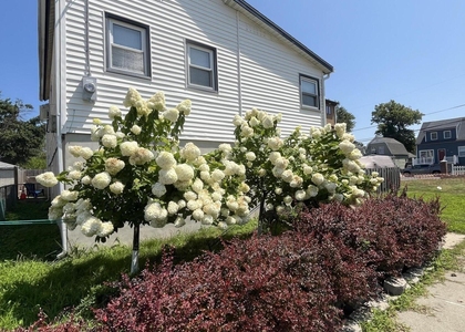 101 Center Avenue - Photo 1