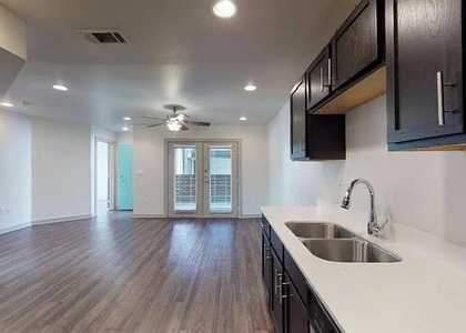 1925 Moser Avenue - Photo 1