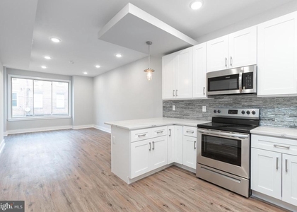 1604 N 6th Street - Photo 1