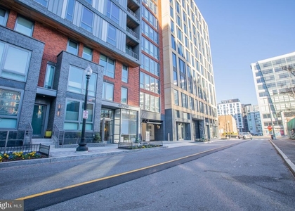 1211 Van Street Se - Photo 1