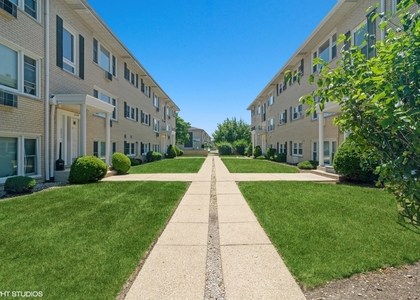 5102 N Leonard Drive - Photo 1