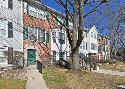 250 Larch - Photo 1