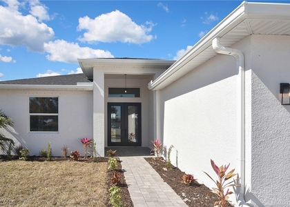 1906 Nw 28th Avenue - Photo 1