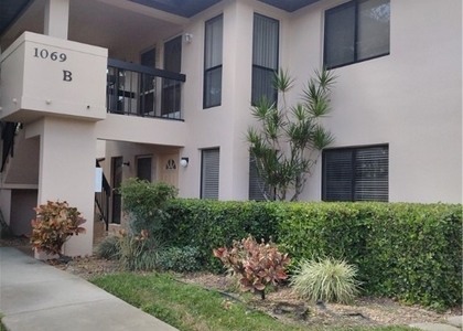 1069 Villa Drive - Photo 1