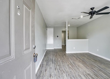 5117 Lavender St - Photo 1