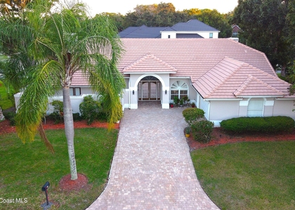 101 Island Grove Drive - Photo 1