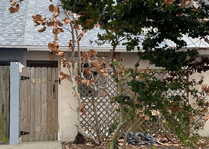8154 Ridgewood Avenue - Photo 1