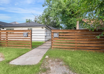 4210 Delhi Street - Photo 1