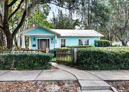 433 Se 7th Street - Photo 1
